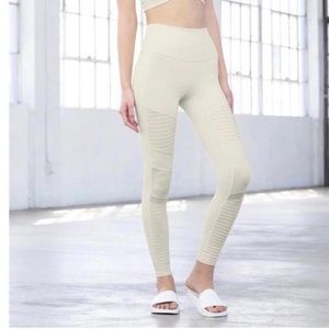 Alo Yoga High-Waist Moto Legging cream white XS
